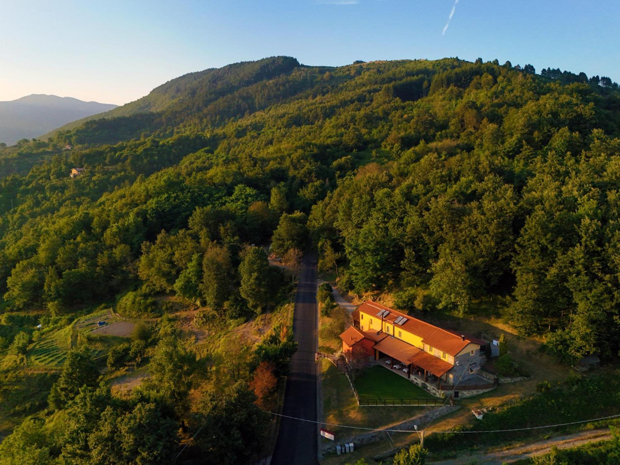 Terra Del Bosco Agriturismo Sesta Godano Exteriör bild