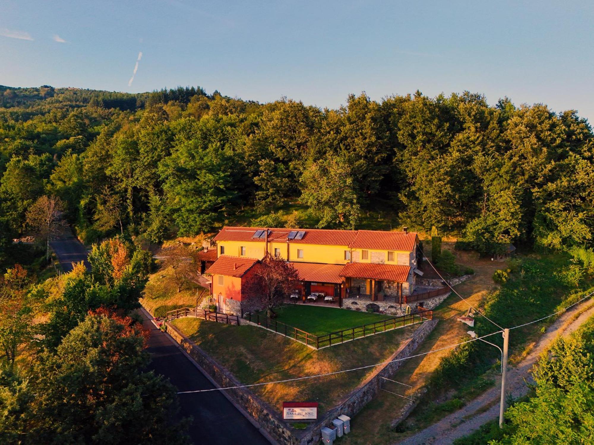 Terra Del Bosco Agriturismo Sesta Godano Exteriör bild